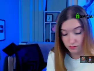 lorraine-carter's Live Sex Cam Show