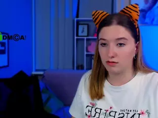 lorraine-carter's Live Sex Cam Show