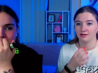 lorraine-carter's Live Sex Cam Show