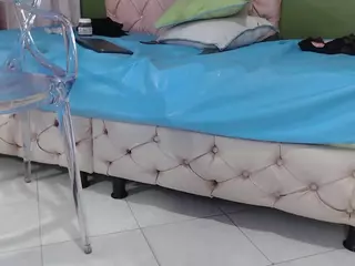 LuciaSpear's Live Sex Cam Show