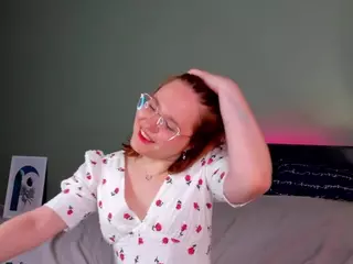 milly-shy's Live Sex Cam Show