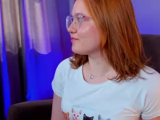 milly-shy's Live Sex Cam Show
