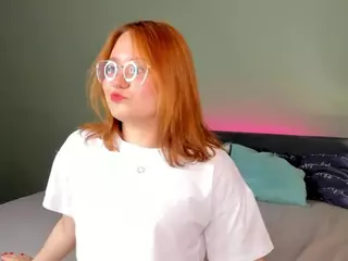 milly-shy's Live Sex Cam Show