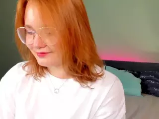 milly-shy's Live Sex Cam Show