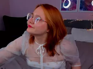 milly-shy's Live Sex Cam Show