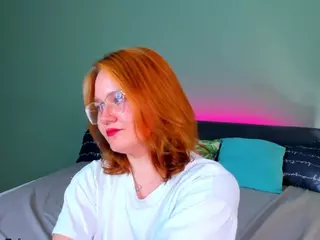 milly-shy's Live Sex Cam Show