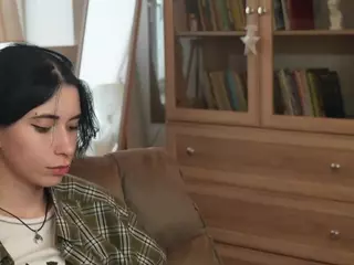 OctaviaFaux's Live Sex Cam Show