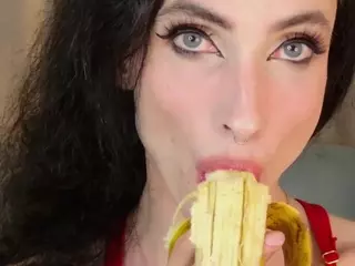 Queenxofxtease's Live Sex Cam Show