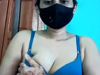 Sathi1's Live Sex Cam Show