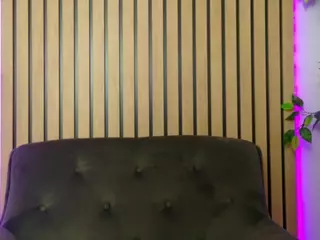 AriannaSins's Live Sex Cam Show