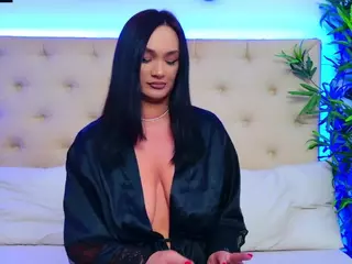 Daliya's Live Sex Cam Show