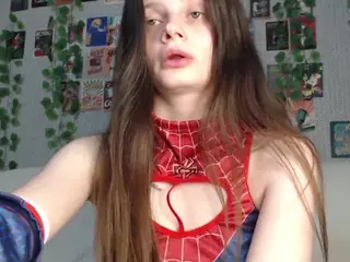 Effie18's Live Sex Cam Show