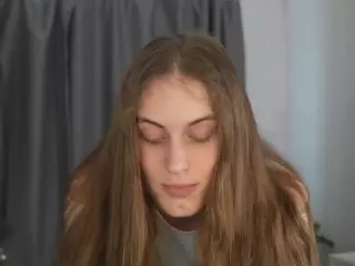 ElswythCurless's Live Sex Cam Show