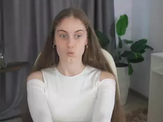 ElswythCurless's Live Sex Cam Show