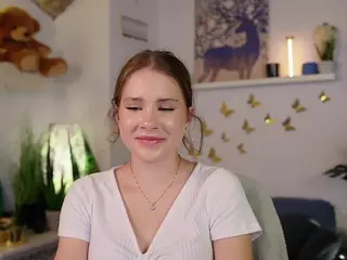 Emilly's Live Sex Cam Show