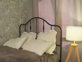 HildCantrell's Live Sex Cam Show