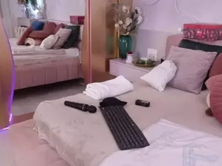 JullyBlair's Live Sex Cam Show