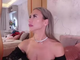 JullyBlair's Live Sex Cam Show