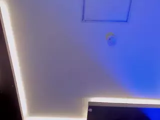 MaddyOwens1's Live Sex Cam Show