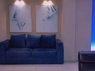 MaddyOwens1's Live Sex Cam Show