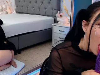 MELANISHAW's Live Sex Cam Show