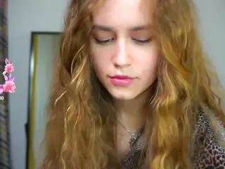 NoreenBeverley's Live Sex Cam Show