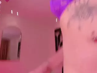 SalomeHills1's Live Sex Cam Show