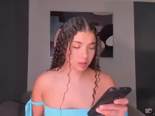 SeleneHouston's Live Sex Cam Show