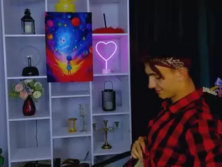 tobi-yours's Live Sex Cam Show