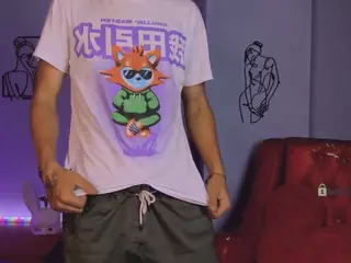 tobi-yours's Live Sex Cam Show