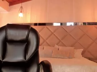 ZoeArmstrong's Live Sex Cam Show