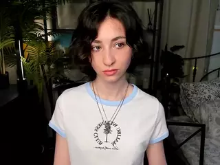 AlodiaHammett's Live Sex Cam Show