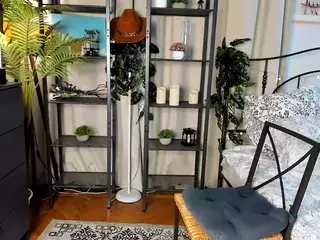 AlodiaHammett's Live Sex Cam Show