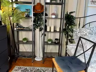 AlodiaHammett's Live Sex Cam Show