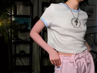 AlodiaHammett's Live Sex Cam Show