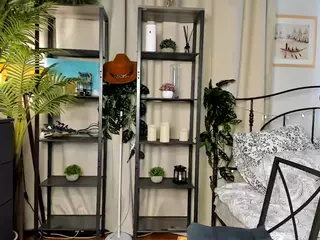 AlodiaHammett's Live Sex Cam Show
