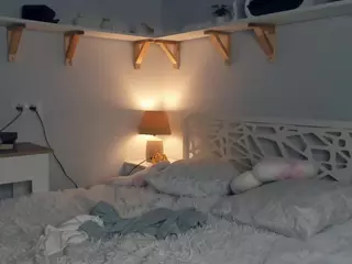AlodiaHammett's Live Sex Cam Show