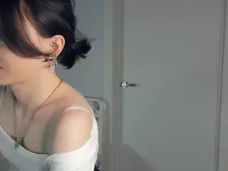 AlodiaHammett's Live Sex Cam Show