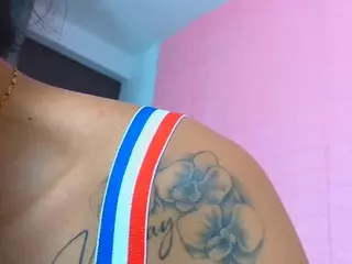 Antonella and my sexy friends's Live Sex Cam Show