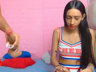 Antonella and my sexy friends's Live Sex Cam Show