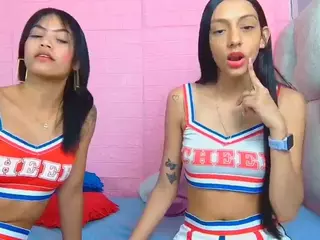 Antonella and my sexy friends's Live Sex Cam Show