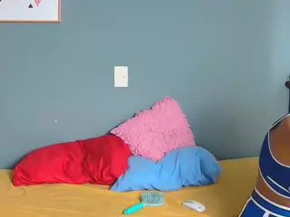 Antonella and my sexy friends's Live Sex Cam Show