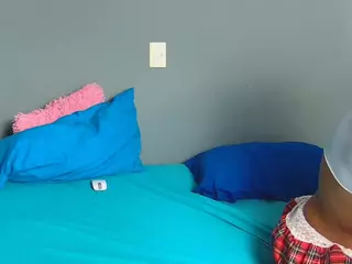 Antonella and my sexy friends's Live Sex Cam Show