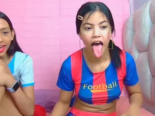 Antonella and my sexy friends's Live Sex Cam Show