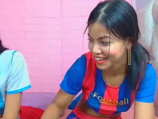 Antonella and my sexy friends's Live Sex Cam Show