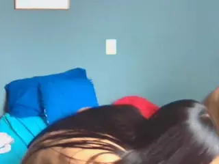 Antonella and my sexy friends's Live Sex Cam Show