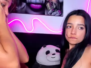 BOMBONSTH's Live Sex Cam Show