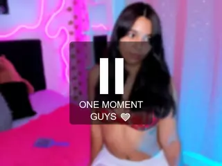 BOMBONSTH's Live Sex Cam Show