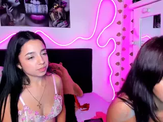 BOMBONSTH's Live Sex Cam Show