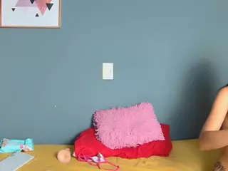 Brenda and my sexy friends's Live Sex Cam Show